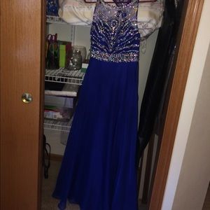 Prom dress