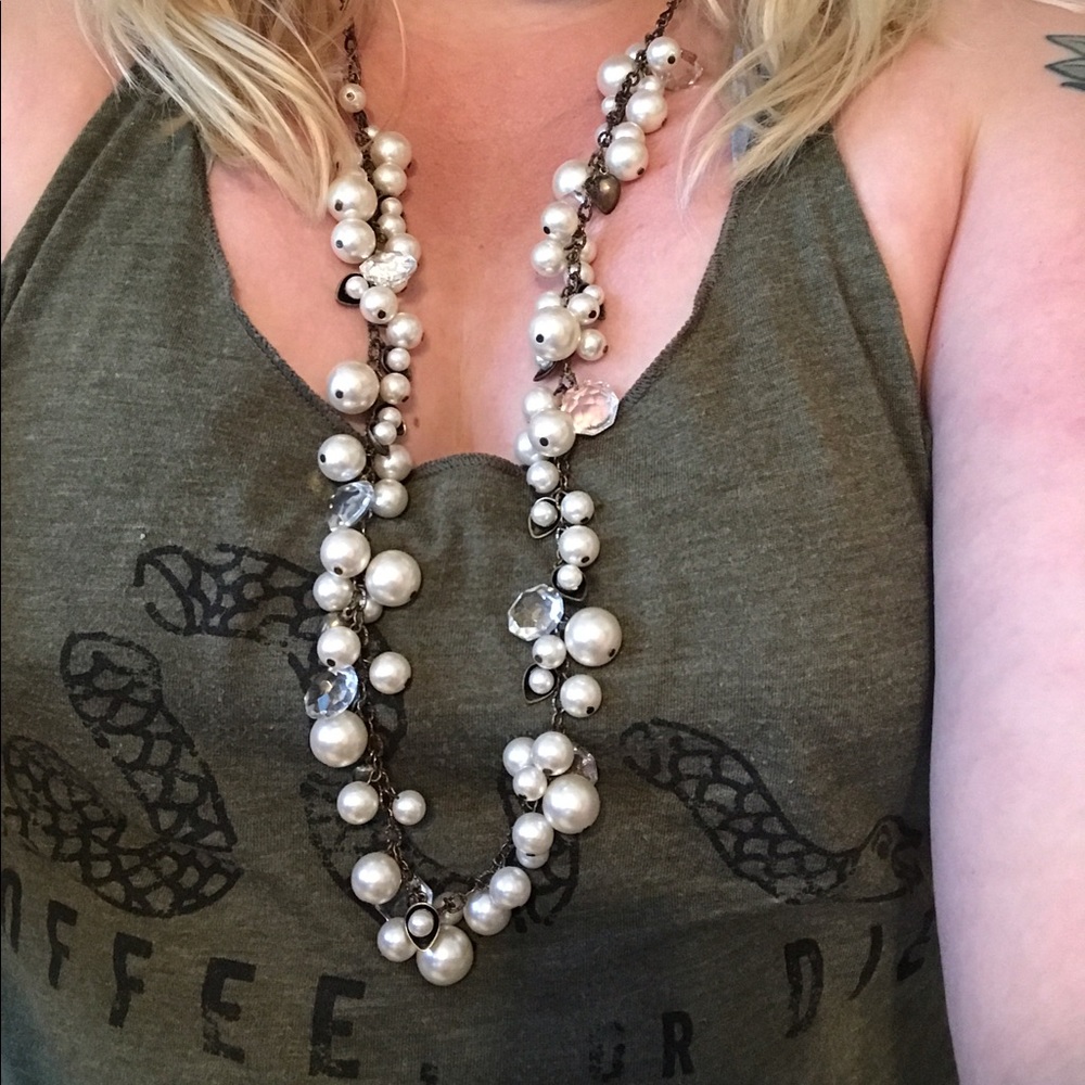 ⭕️CLOSET CLEAR OUT!!⭕️ C+I pearl +crystal necklace