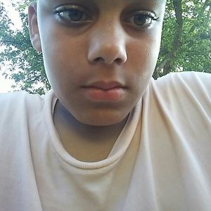 Meet your Posher, Devin