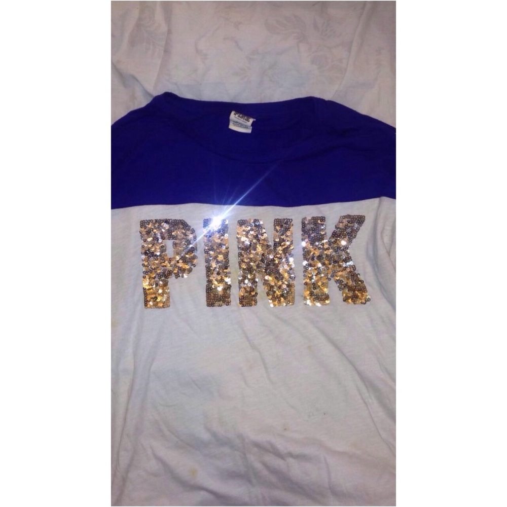 Vs pink shirt