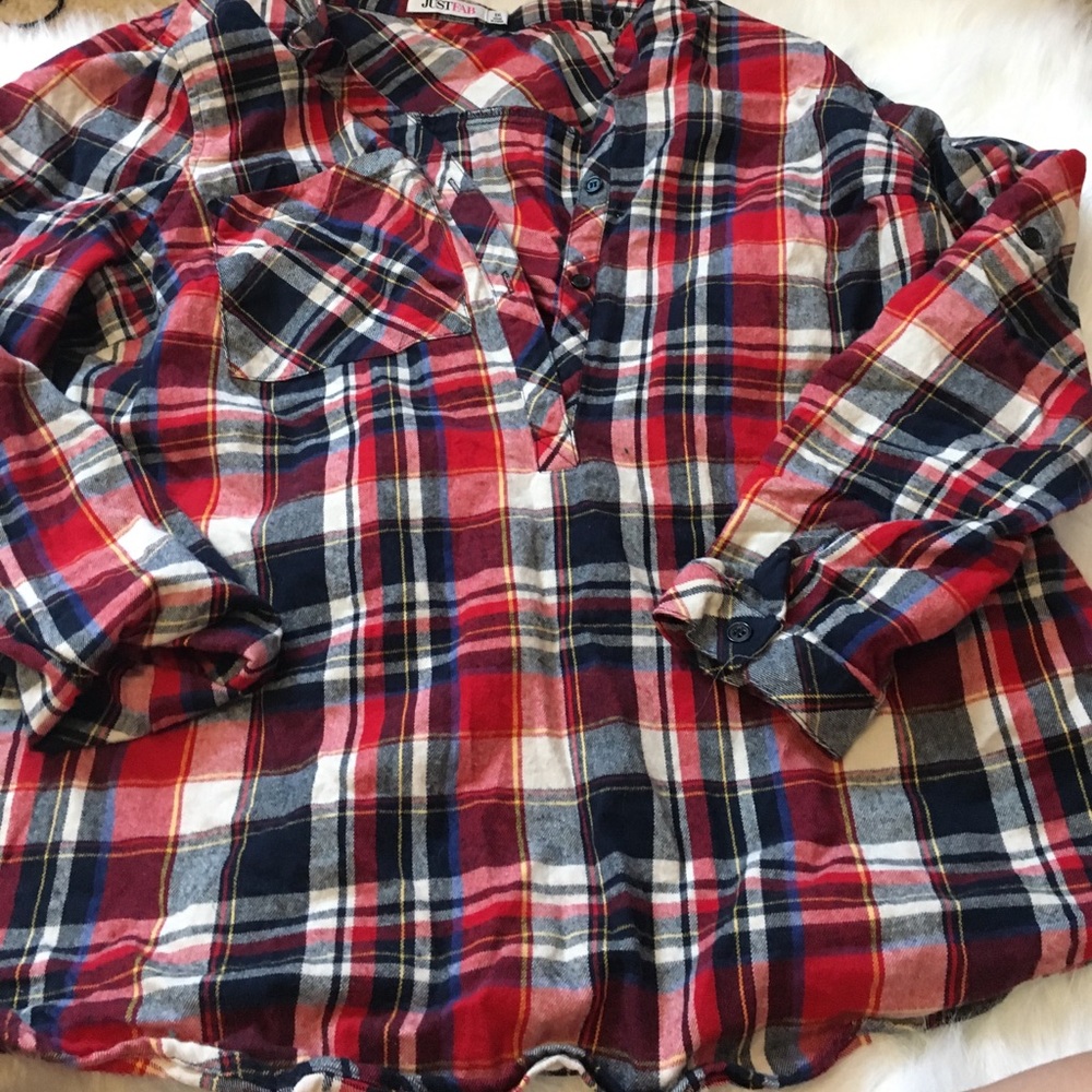 A patriotic half button