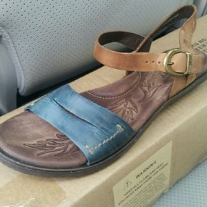 Born Sandals