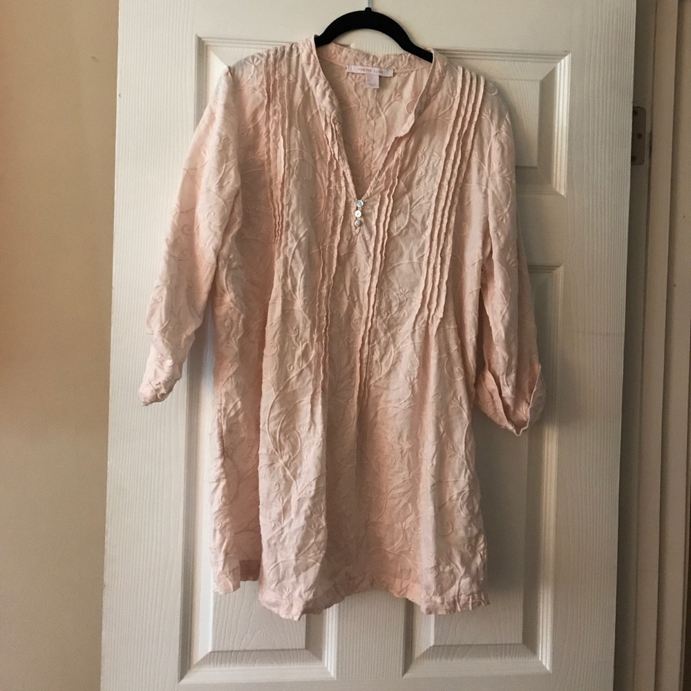 Cute light pink tunic top