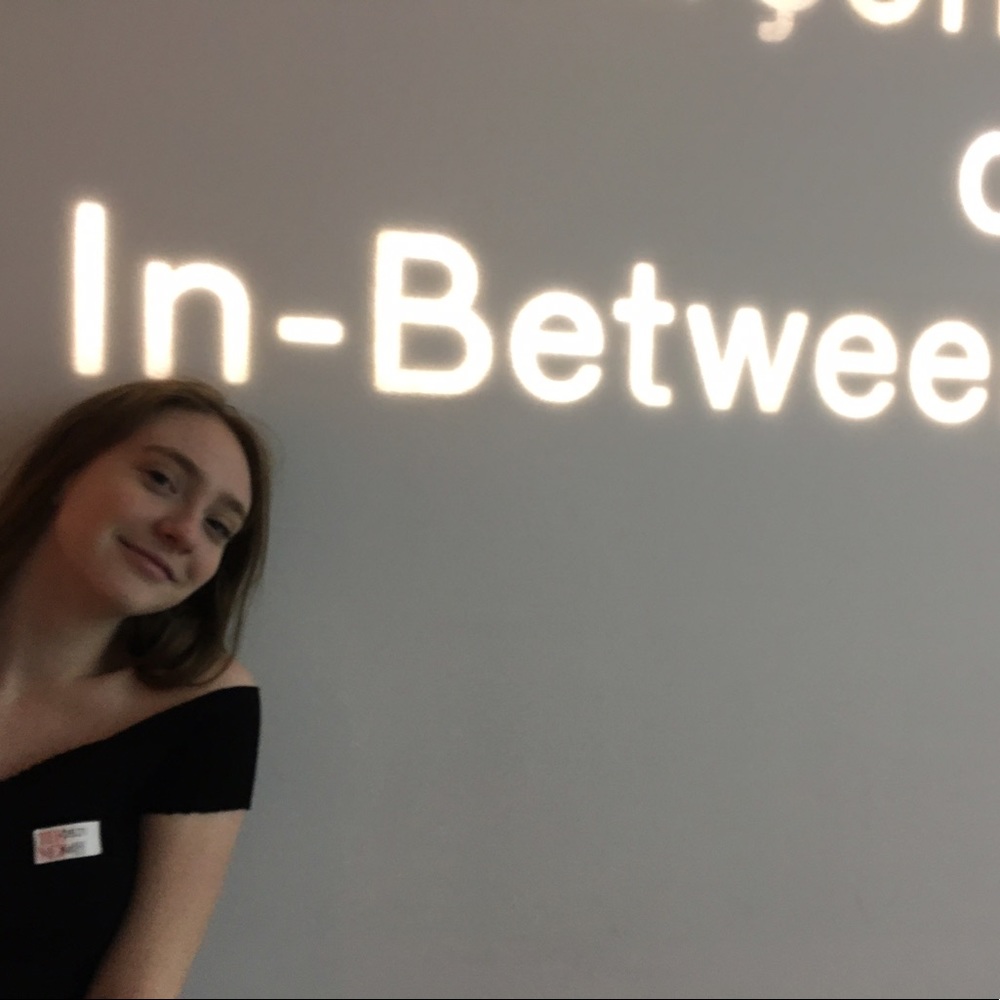 Meet your Posher, Claudia