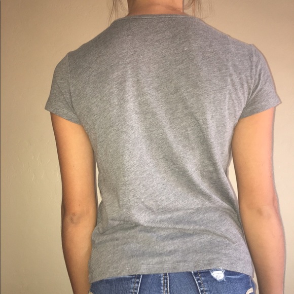 American Eagle Everyday Tee - Picture 2 of 6