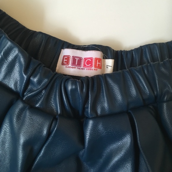 Blue Leatherette Skirt Size 8 - Picture 6 of 8