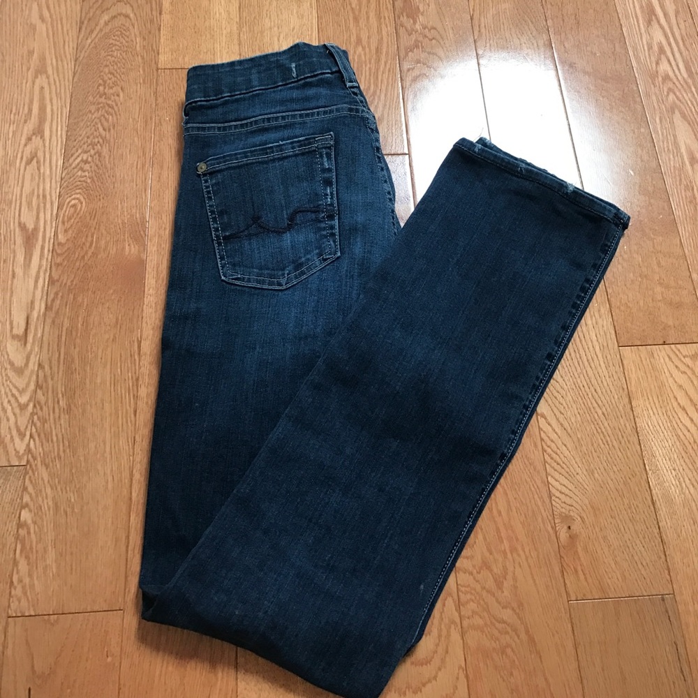 "Kimmie" Straight leg Jeans
