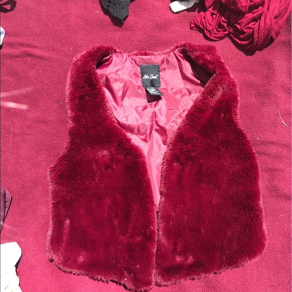 Fur vest!