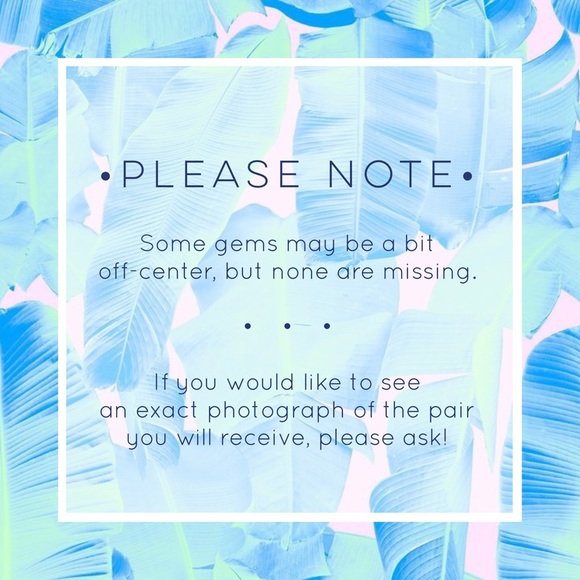 "Joëlle" Earrings || Blue Crystal Floral Statement - Picture 7 of 8