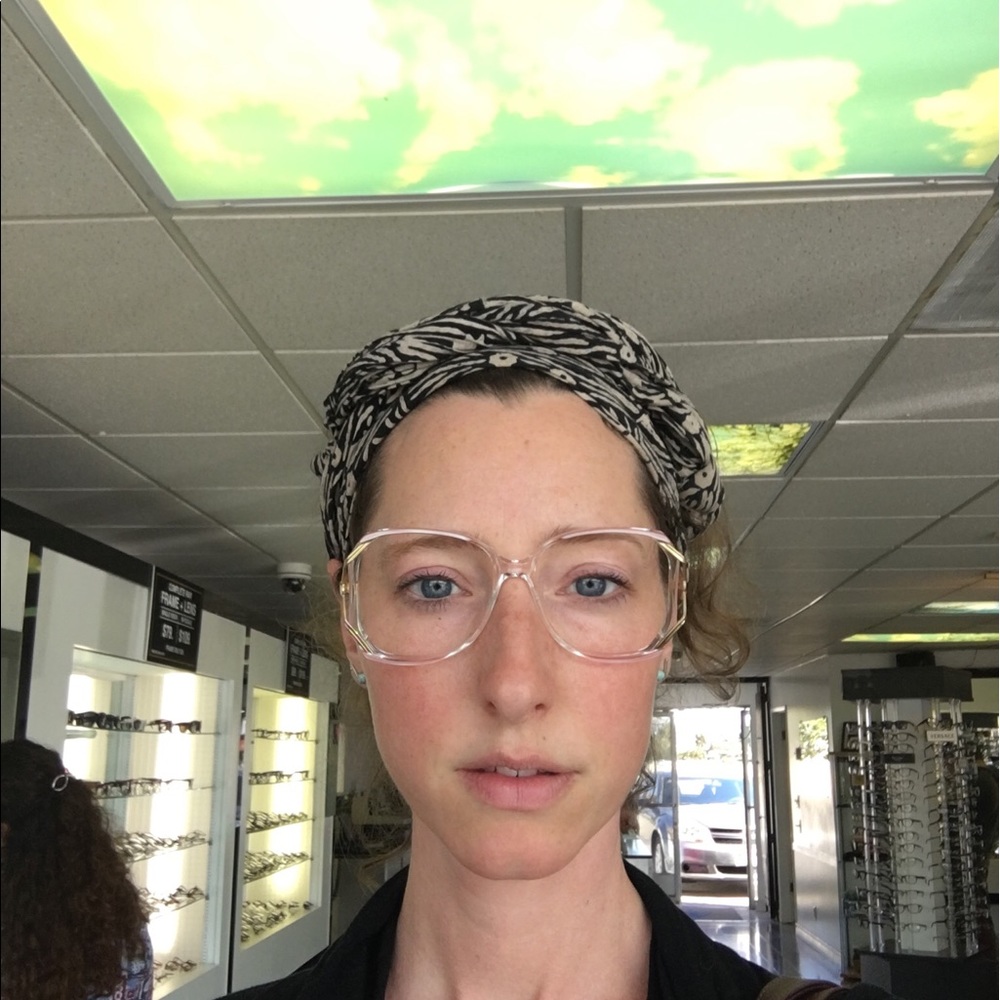Meet your Posher, Melanie