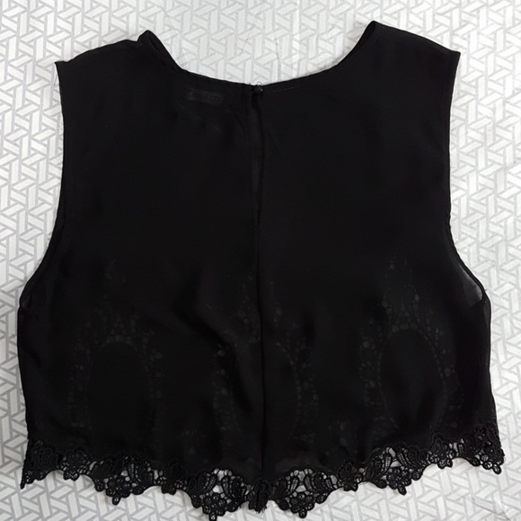 Sheer crop top - Picture 2 of 4