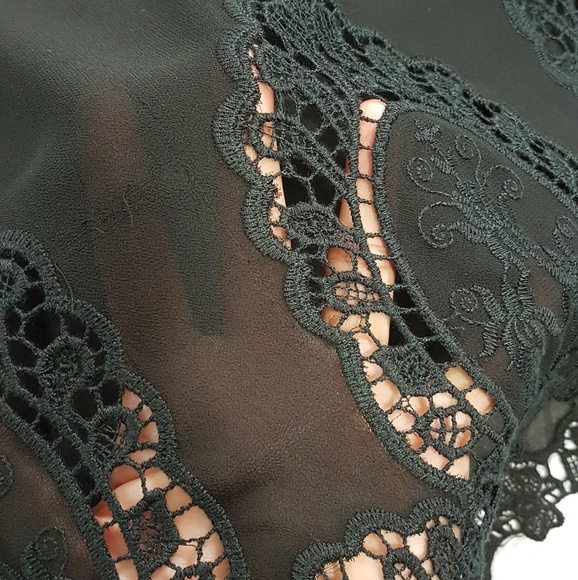 Sheer crop top - Picture 3 of 4