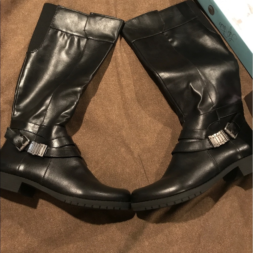 High black boots size 9.5 medium