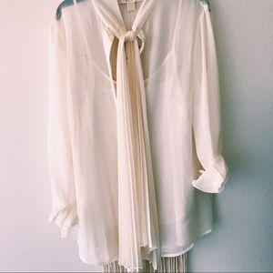 Michael Kors Tie Front Blouse size Medium - NWT