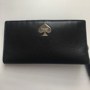 BNWOT Kate Spade Wallet