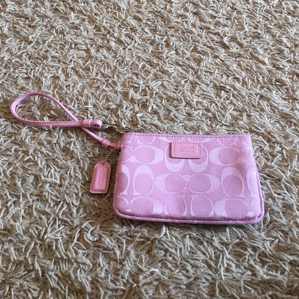 EUC Coach pink wristlet