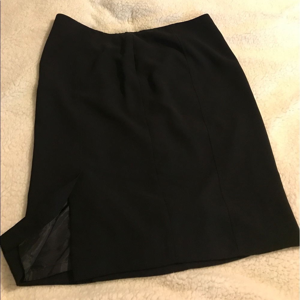 Kasper black skirt
