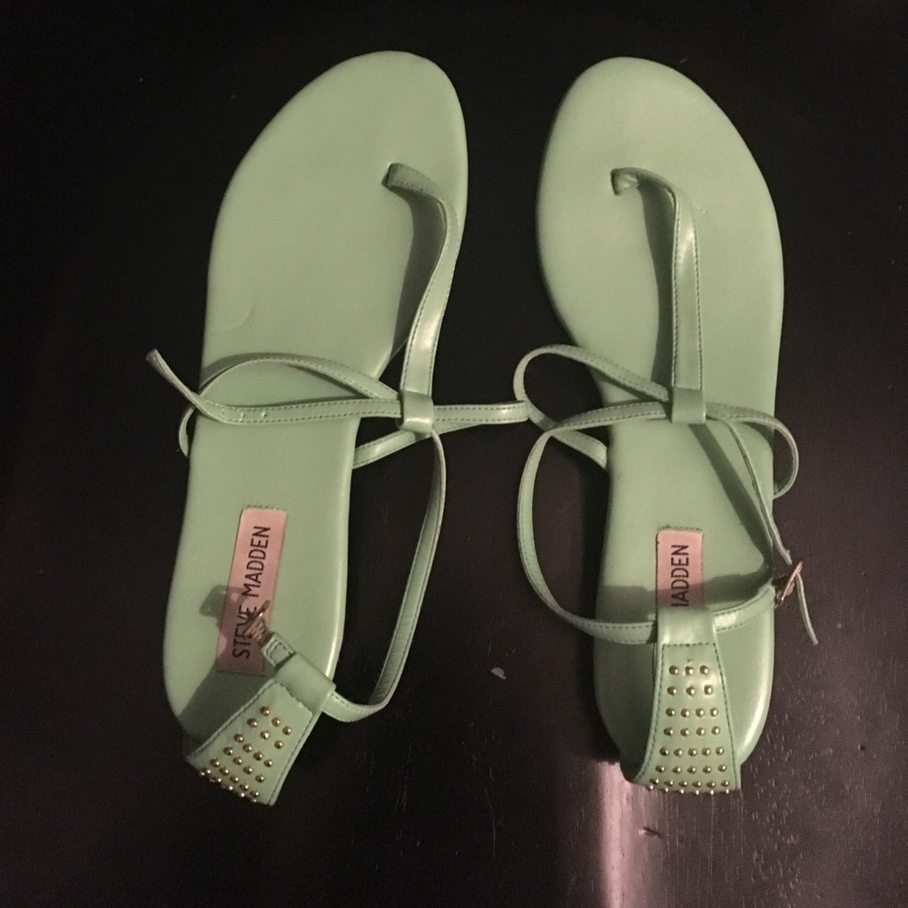 Steve Madden Sandals 🌻