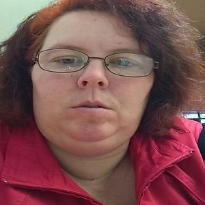 Meet your Posher, Lorraine