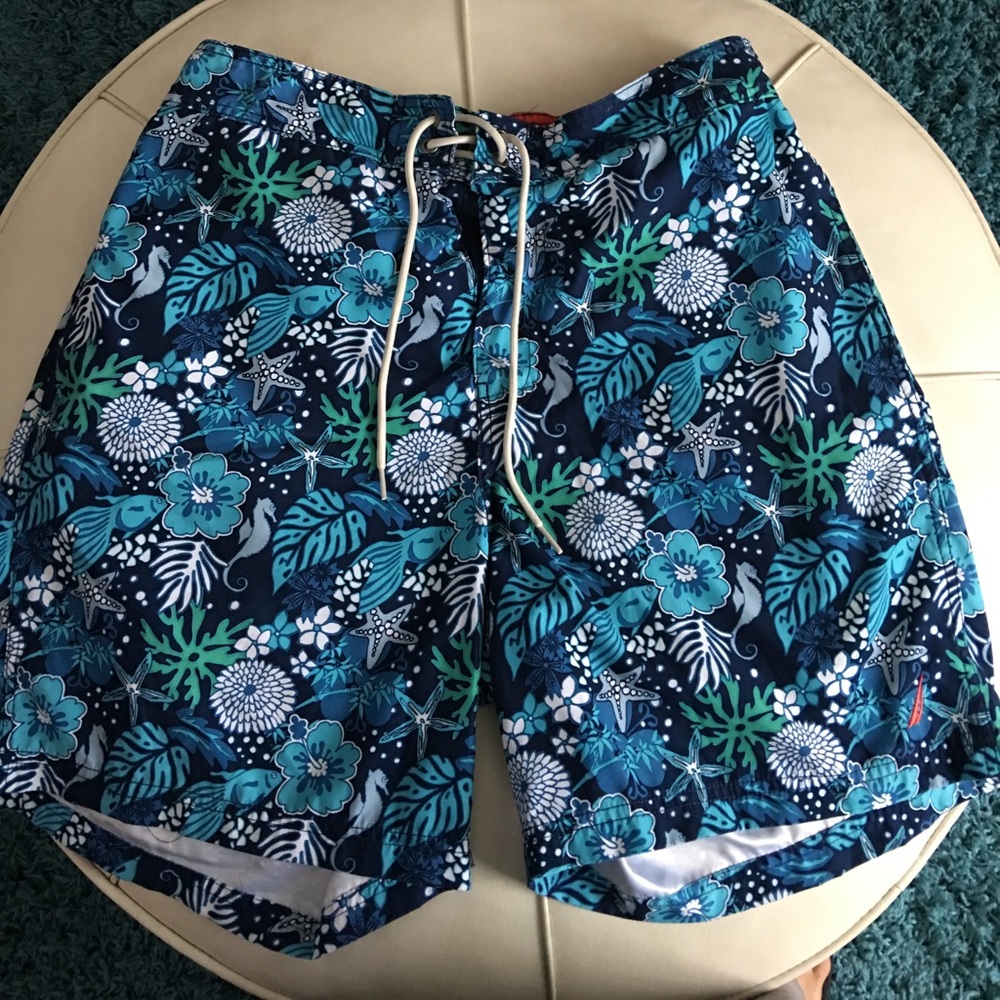 Men's swim trunks