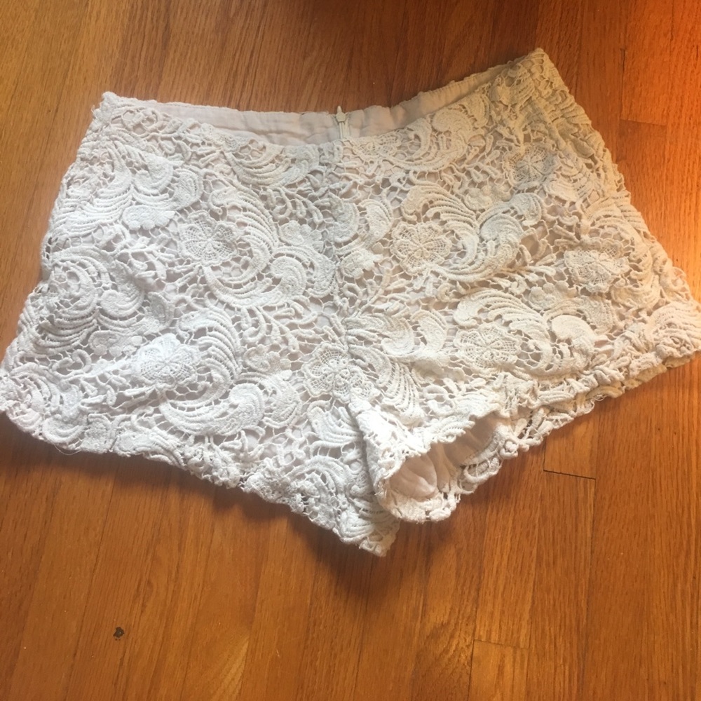 Cream lacy shorts