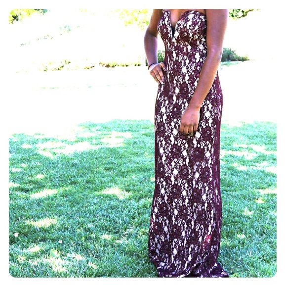 Burgundy Formal Dress - Picture 1 of 3