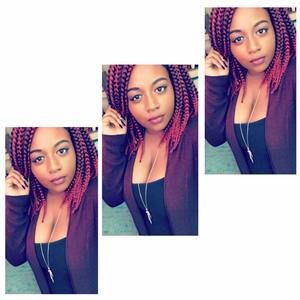 Meet your Posher, Aisha