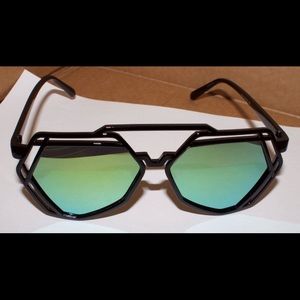 Blue Multi-colored Mirror Sunglasses