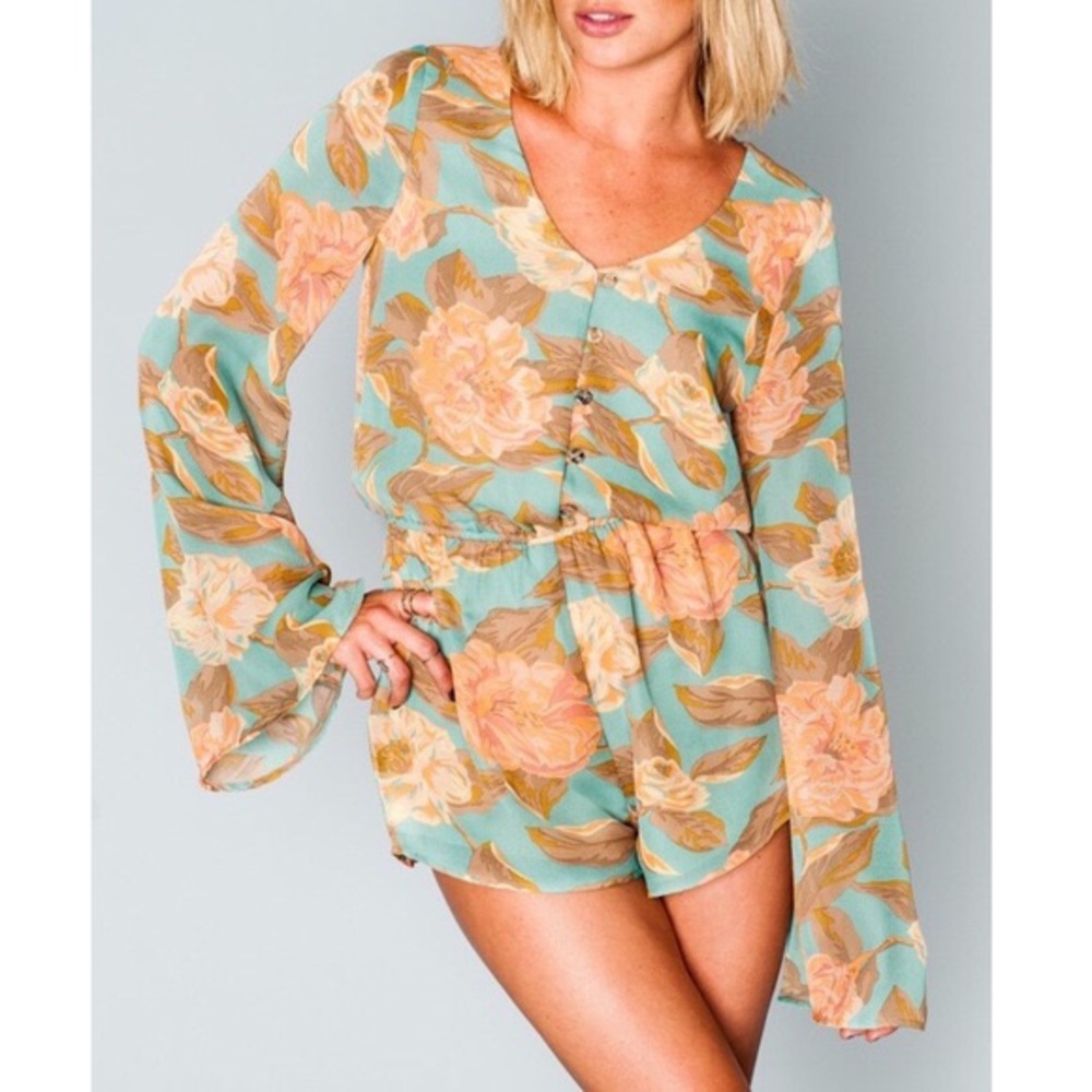 Show me your MuMu romper