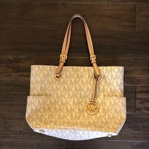 Michael Kors handbag NEW