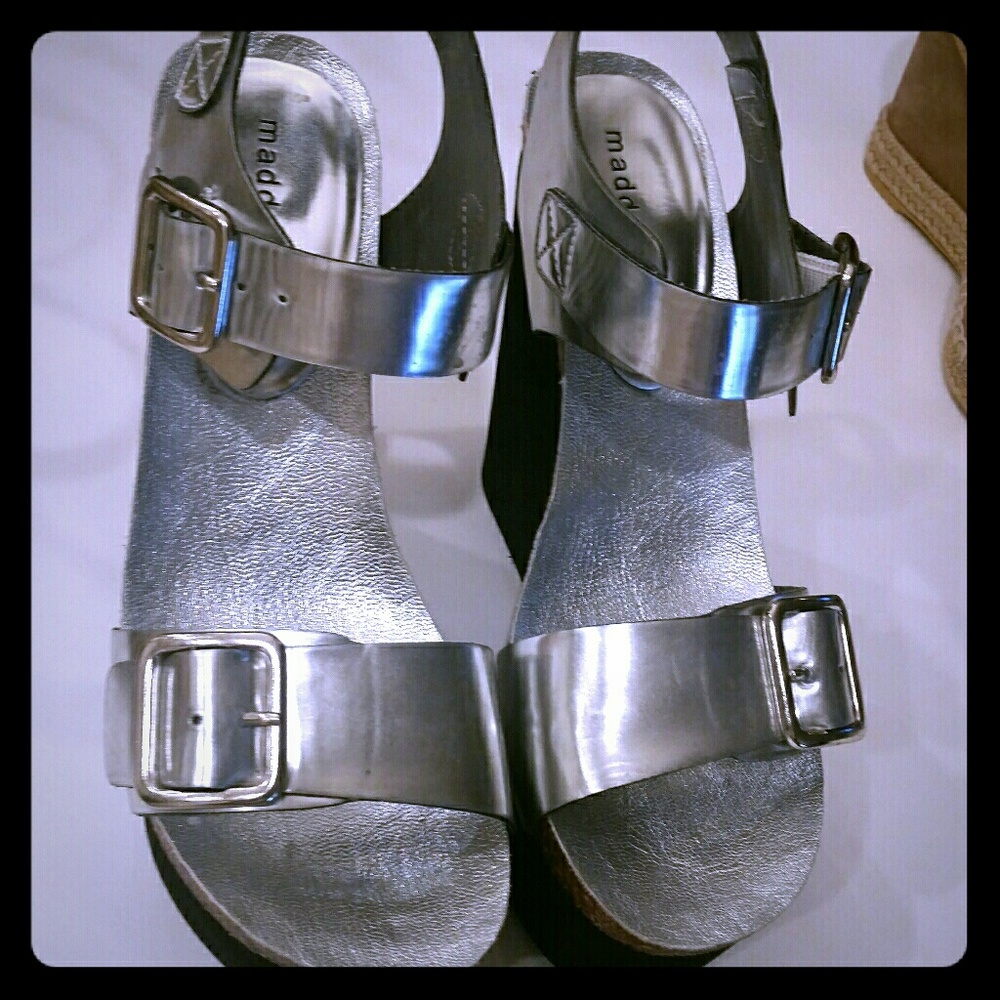 Shiny platform sandals!