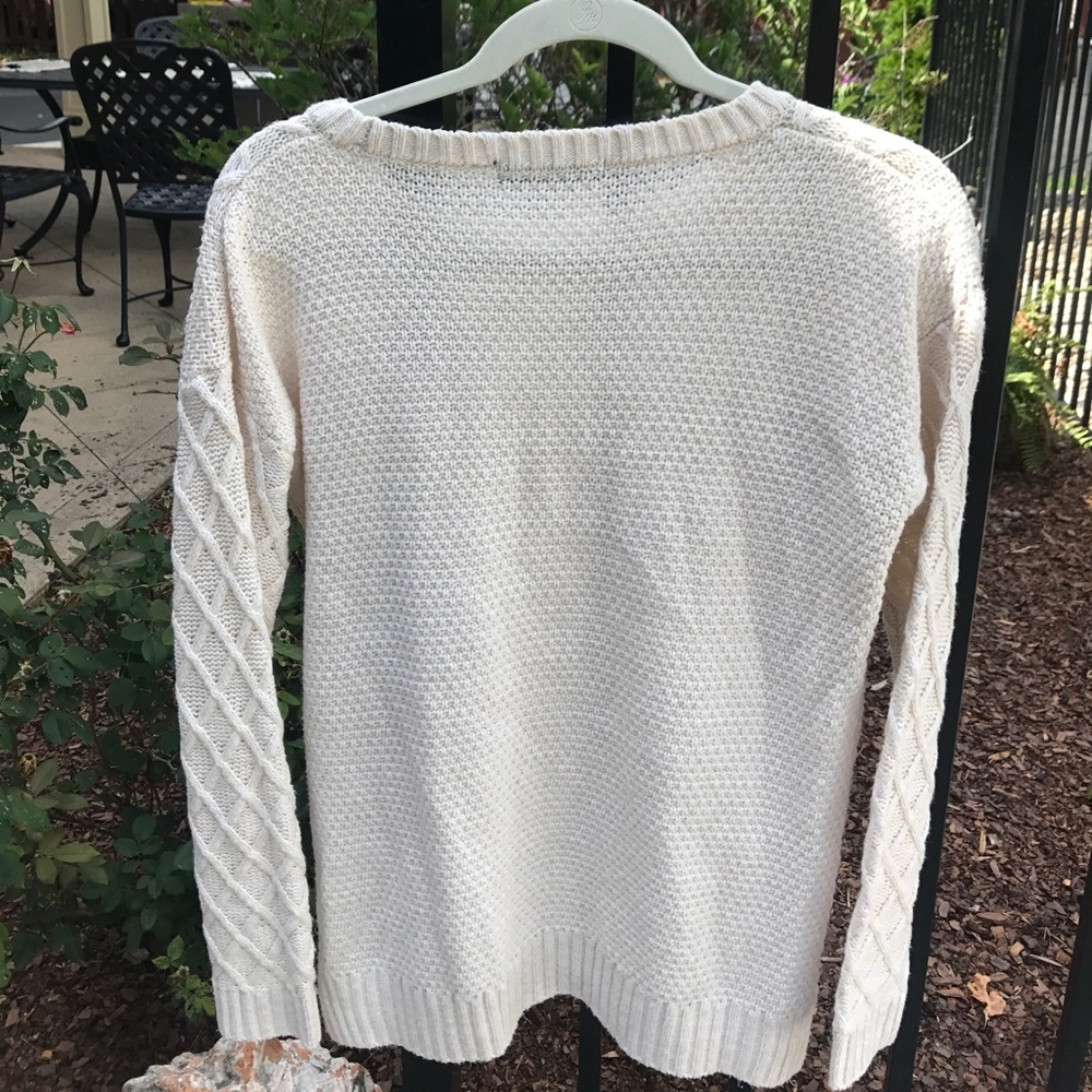 Sweater - Picture 2 of 3