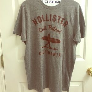 Hollister t-shirt