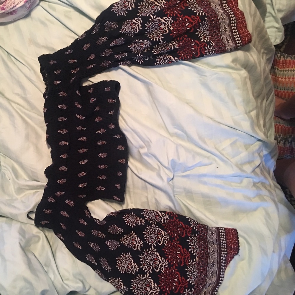 LF Belle sleeve crop top