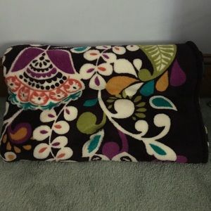 Vera Bradley Plush Blanket (never used)!!