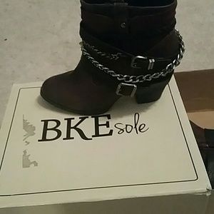 SEXY BKE DARK RED BOOTIES