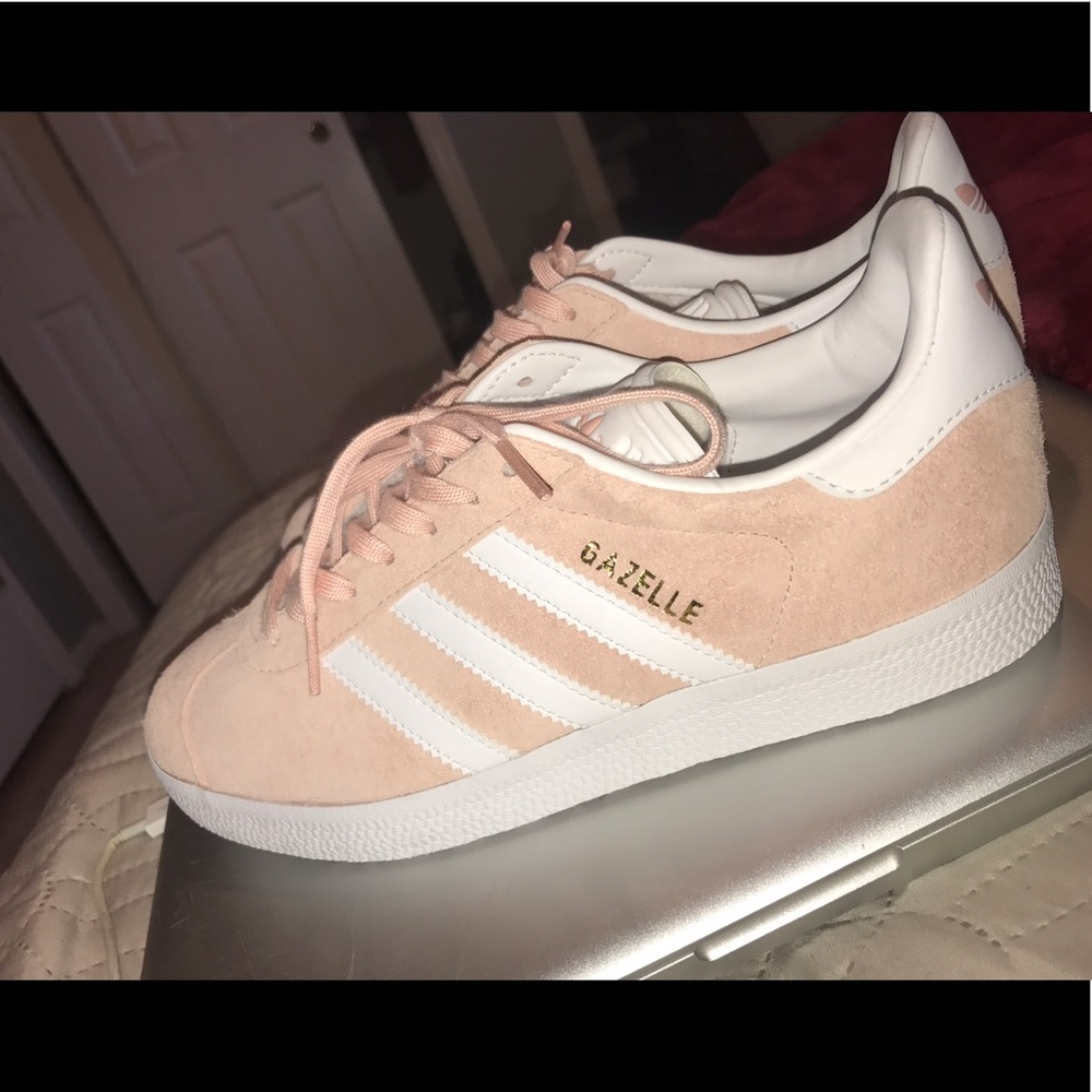 Brand new size 7 Adidas Gazelle sneakers