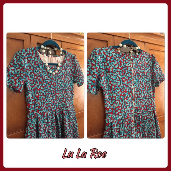 LuLaRoe Dresses & Skirts - Floral Dress