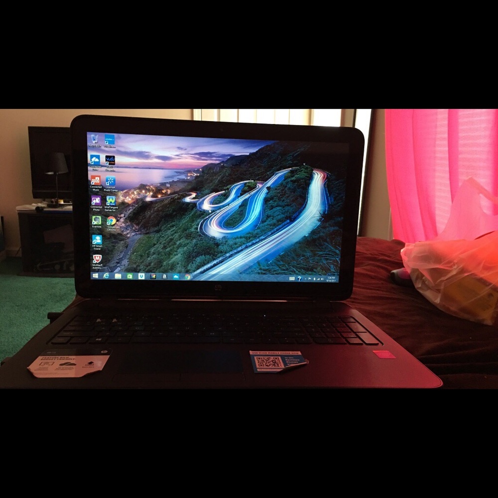 TouchScreen 500GB HP Black Laptop