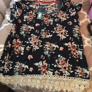 NWT Maurice's Top