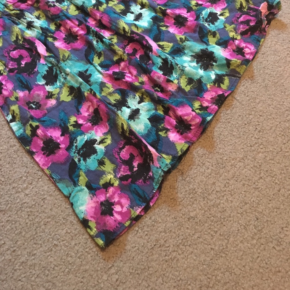 Floral Dress - Picture 4 of 4
