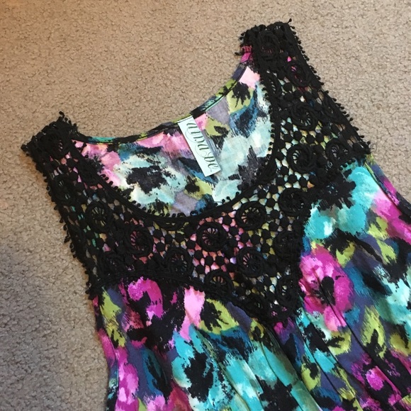 Floral Dress - Picture 2 of 4