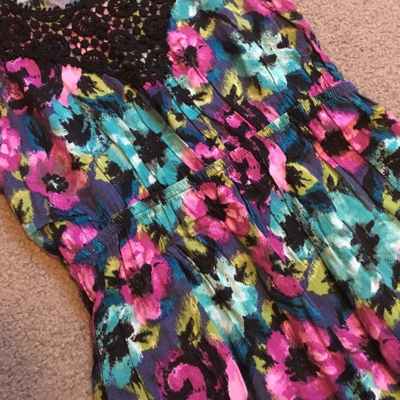 Floral Dress - Picture 3 of 4