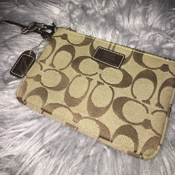Coach wristlet - Picture 1 of 2