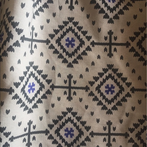 HOST PICK!💕(6/14/17) Patterned halter dress - Picture 2 of 4