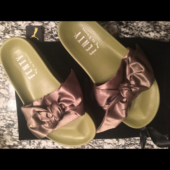 Puma Shoes - Fenty Puma Slides