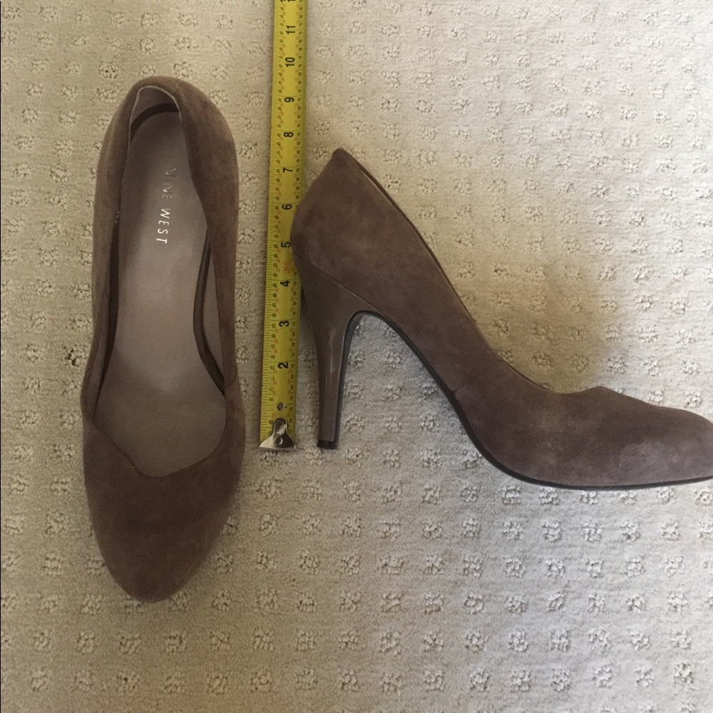Nine West Suede Heels size 10