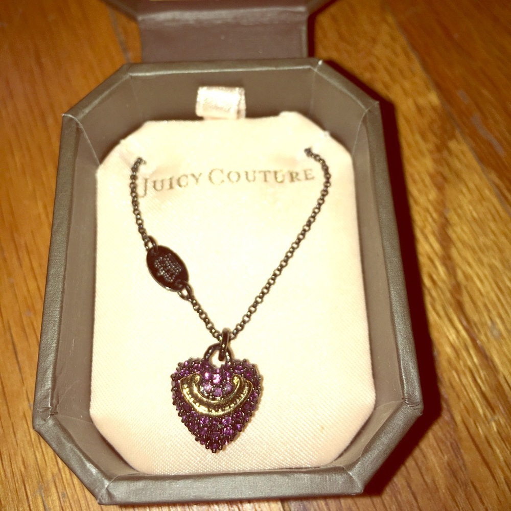 Juicy couture purple stone necklace, gold detail
