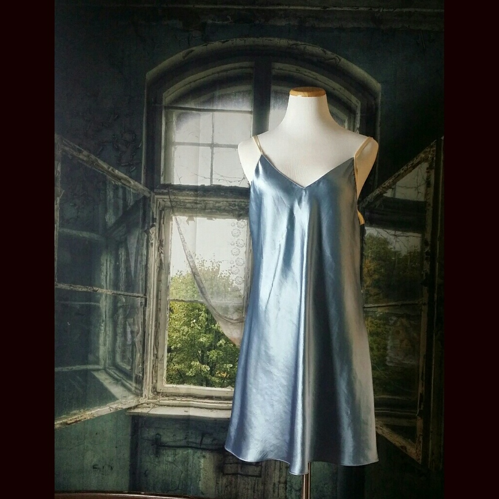 Jones NewYork Long Cami Slip Baby Blue