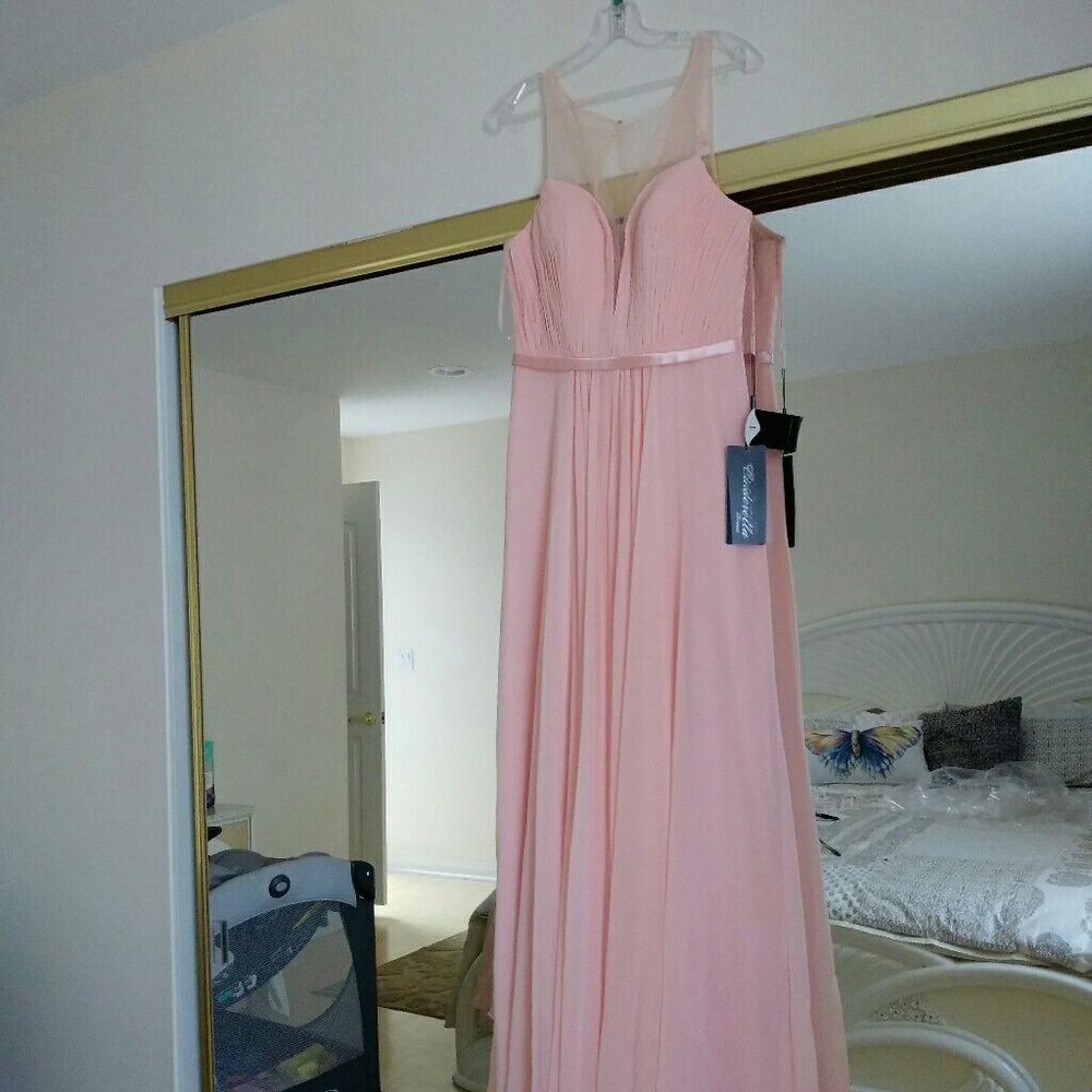 3 Bridesmaid dresses for 120$$$ - Picture 7 of 8